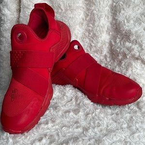 🔥NIKE HUARACHE🔥 Sneakers Unisex Sz 4.5 Youth or Women’s 6.5